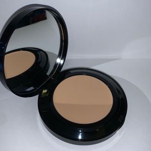1.25 Cool Ivory Skin Moisture Compact Foundation